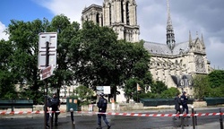 In Paris gunman attacked police officers in the Cathedral of Notre Dame
