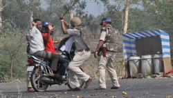In India, riots broke out after the murder of farmers