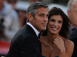 Clooney is dating a wrestler