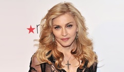 Madonna adopted twin girls from Malawi