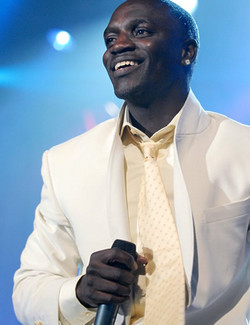 Akon used to pretend he was an African prince