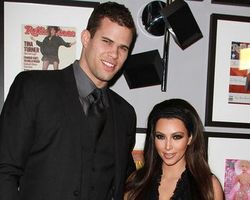 Kris Humphries is battling for his pre-nuptial agreement