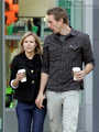 Confirmed, Kristen Bell Engaged to Dax Shepard