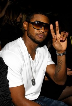 Usher finds it "very easy" to be single