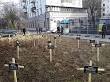 Near the Russian Embassy in Kiev, established the crosses with the names of the dead in Mariupol

