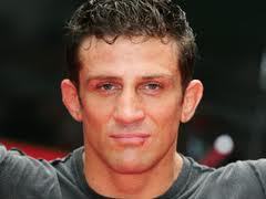 Alex Reid has reportedly called off his wedding to Chantelle Houghton