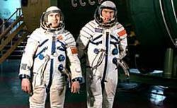 Russian cosmonauts planned parachute jump to South Pole