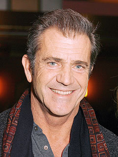 Mel Gibson has not finalised his divorce
