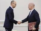 Yatsenyuk has threatened to send a Russian film about the Crimea in the Hague court
