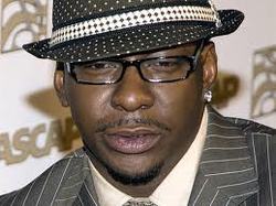 Bobby Brown will marry in Hawaii on the weekend of June 15th