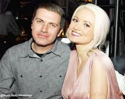 Holly Madison is pregnant
