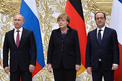 Merkel and Hollande would be alone with Putin