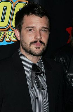 Brandon Flowers doesn`t trust anyone in music industry