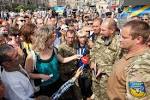 The hostel fighters volunteer battalions in Kiev discovered the weapon
