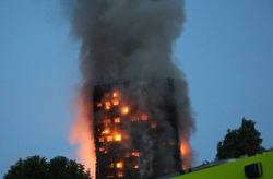 In London burned "Tower Grenfell"