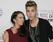 Justin Bieber obeys his parents