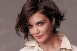 Katie Holmes has registered with a Catholic church