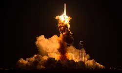 NASA successfully launched rocket "Antares"