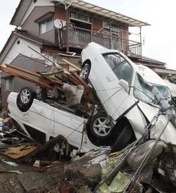 Japan quake death toll tops 6,400