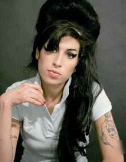 Amy Winehouse wants to move to the countryside