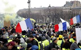 In Paris began the tenth protest of the "yellow jackets"
