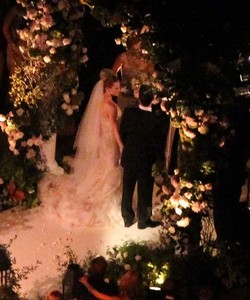 Hilary Duff`s wedding was "beautiful"