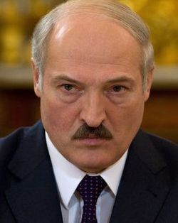 Poland imposes entry ban on Lukashenko
