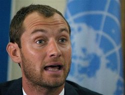 Jude Law promotes peace in Afghanistan