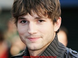 Ashton Kutcher had sex for "about two hours"