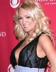 Carrie Underwood`s Boyfriend Opens Up About Dating Her