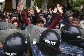 In Yerevan arrested more than thirty protesters