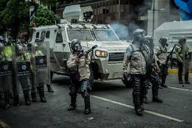 In Caracas began clashes between military and protesters