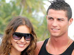 Ronaldo to marry Russian model next summer