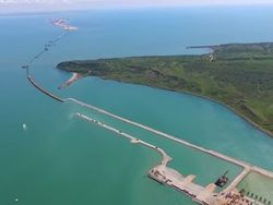 The US army is closely watching the construction of the Crimean bridge