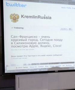 Medvedev opens Twitter blog account