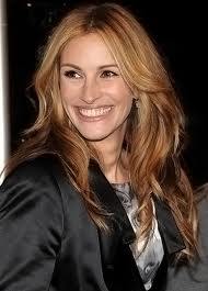 Julia Roberts made "friends for life" shooting `Eat Pray Love`