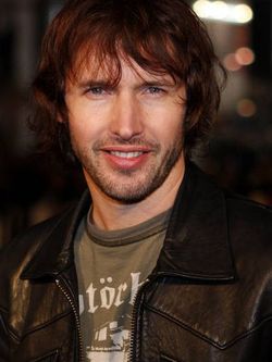 James Blunt`s "greatest ambition" is to have a family