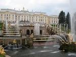The ball of the graduates will dance in the Imperial Peterhof (St. Petersburg)

