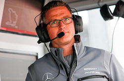 Schumacher divorces his wife