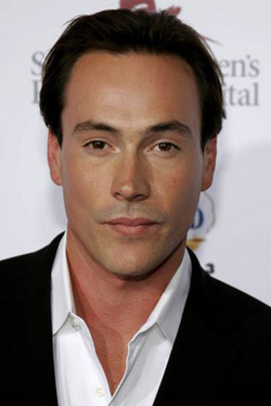 Chris Klein admitted himself to rehab