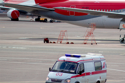 The flight attendant saved the suicide on the plane