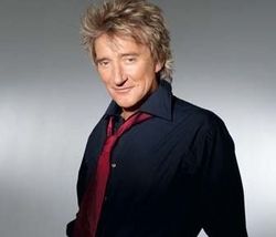 Rod Stewart takes an ice bath up to his testicles