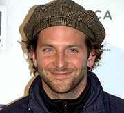 Bradley Cooper "loves" therapy