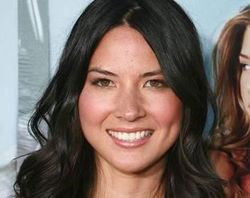 Olivia Munn gets through exercise by drinking alcohol