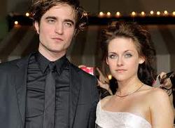 Robert Pattinson and Kristen Stewart both cried