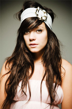 Lily Allen wants to get married