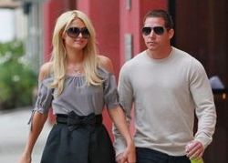 Paris Hilton and Cy Waits have split up