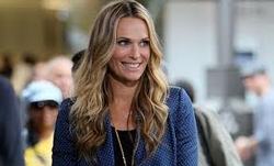 Molly Sims has given birth to a boy