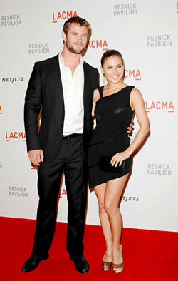 Chris Hemsworth is married to spanish actress