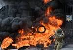 Media: "Right sector" burned tyres in Central Kiev and collected weapons

